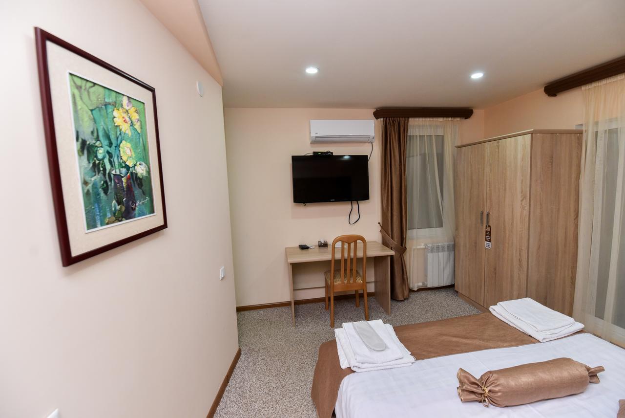 Gayane Hotel Alaverdi Luaran gambar
