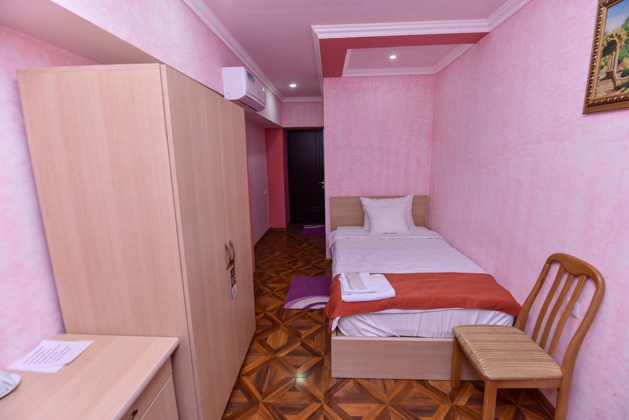 Gayane Hotel Alaverdi Luaran gambar