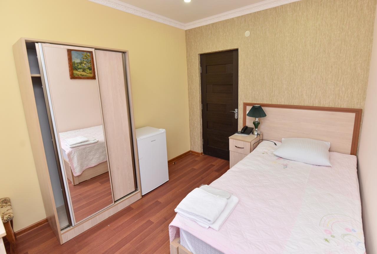 Gayane Hotel Alaverdi Luaran gambar