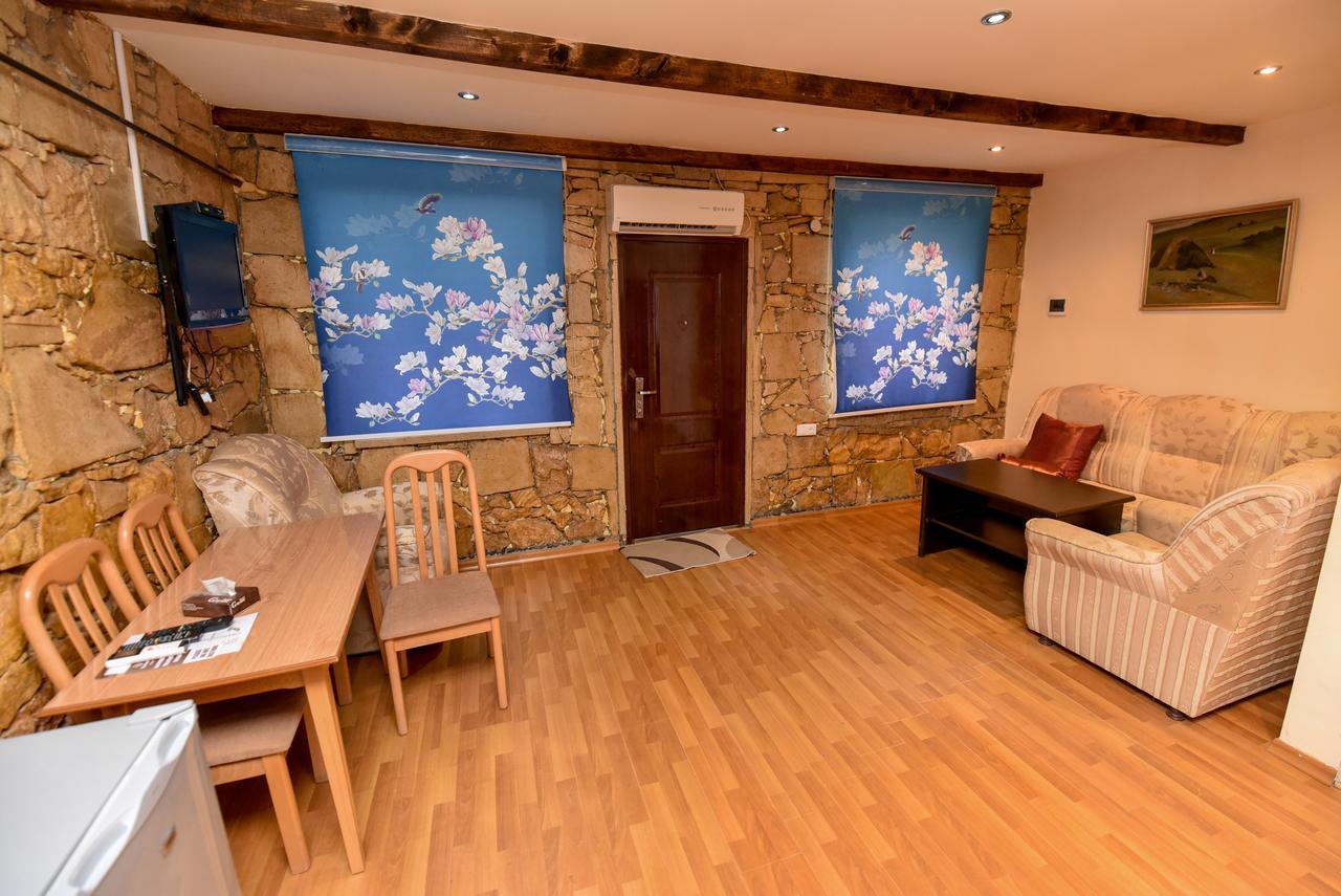 Gayane Hotel Alaverdi Luaran gambar